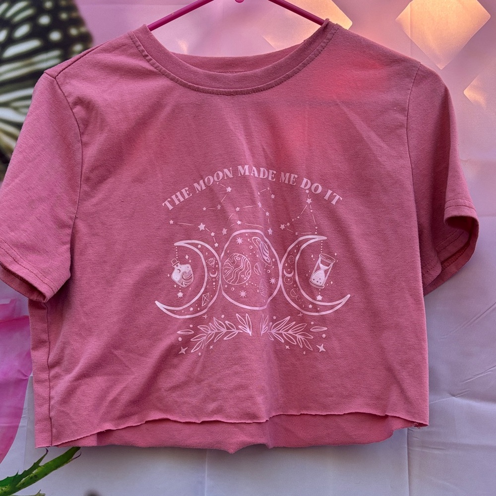 Pink Graphic Crop Top